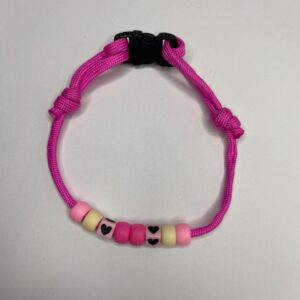 Collar cordon ajustable con detalles rosado, amarillo y fucsia