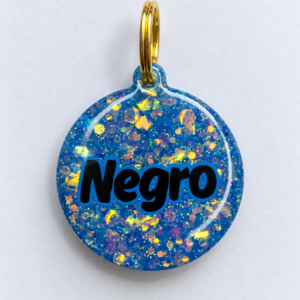 Placa circular personalizada en resina con glitter para mascotas